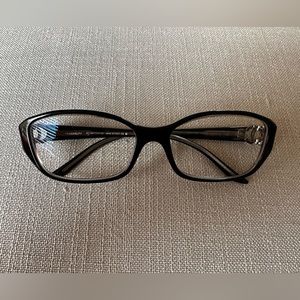 Chanel eyeglass with case